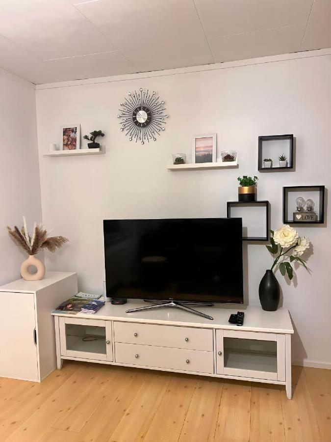 Apartamento Sunny Nest 1 Vaasa Exterior foto