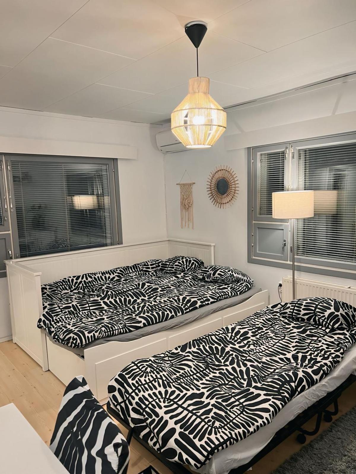 Apartamento Sunny Nest 1 Vaasa Exterior foto
